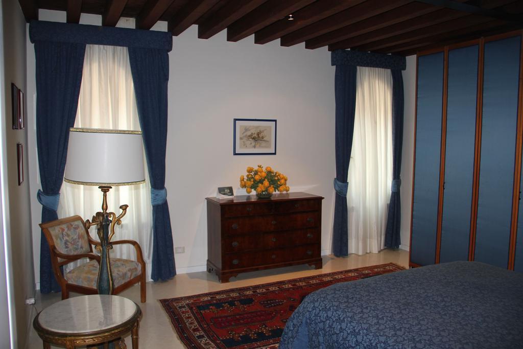 Sarai Apartments Venecia Habitación foto